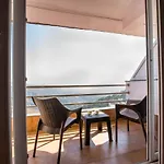 Resort The Alpine