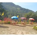 Flavours Restaurant And Resort \