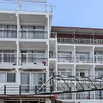 Ai 360 Degree Hotel