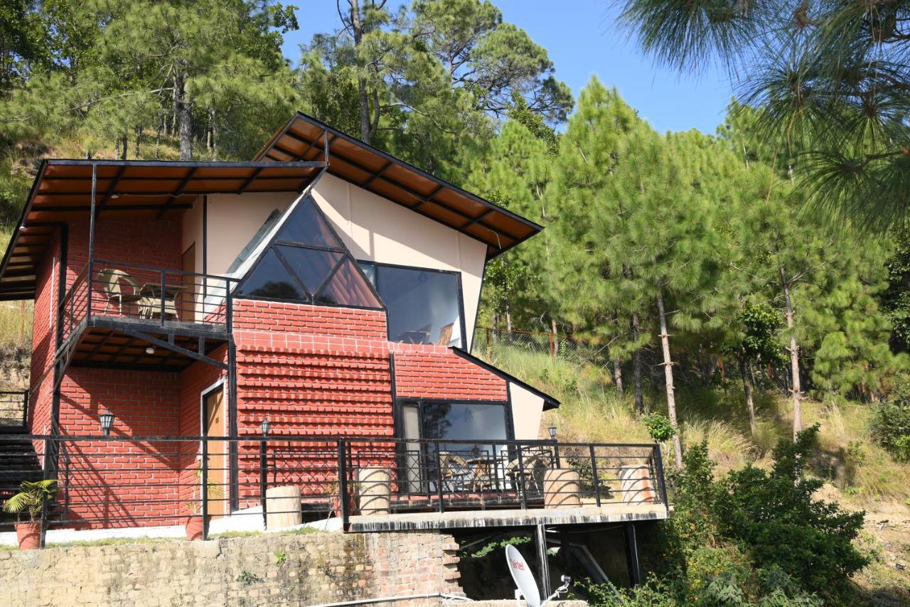 Hotel Stayvista At Tatvam - Mountain Views, Pool, Ac *