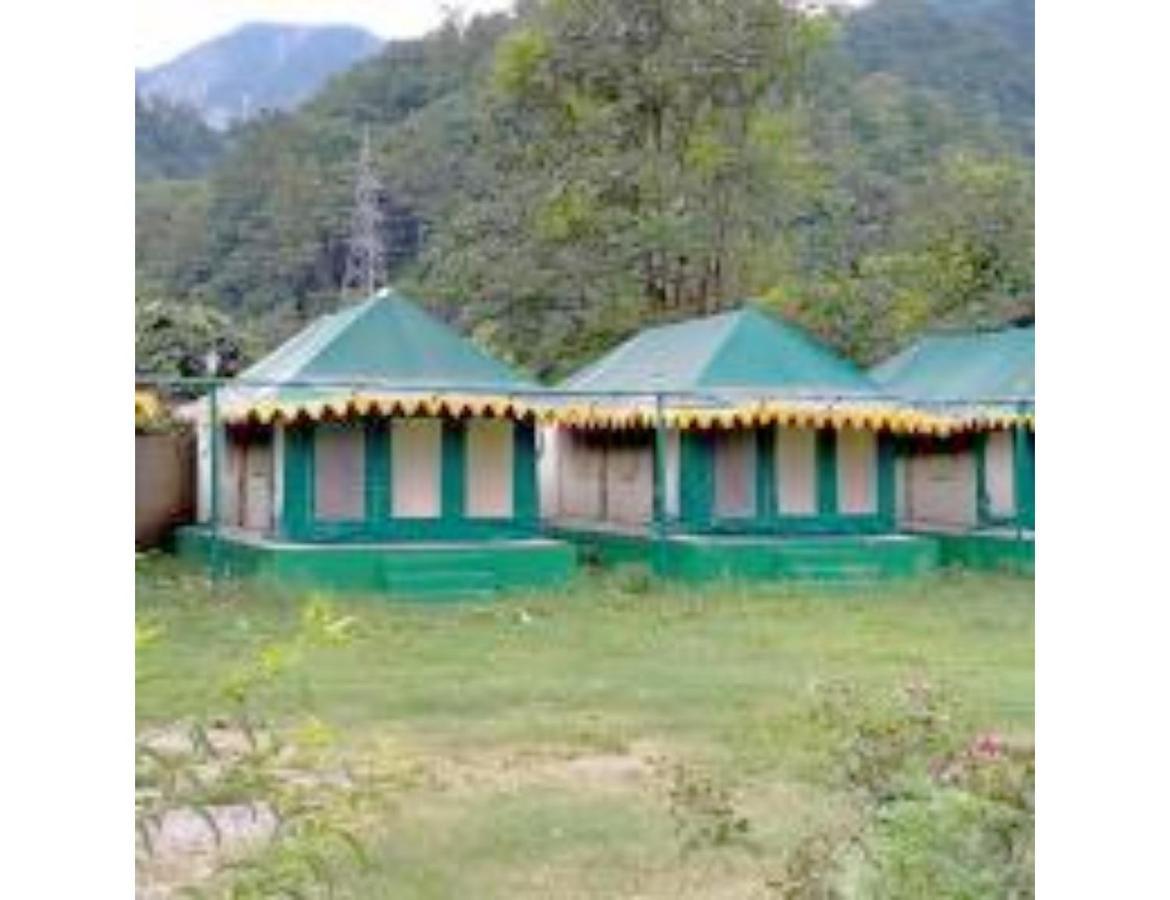 Luxury tent Flavours Restaurant And 