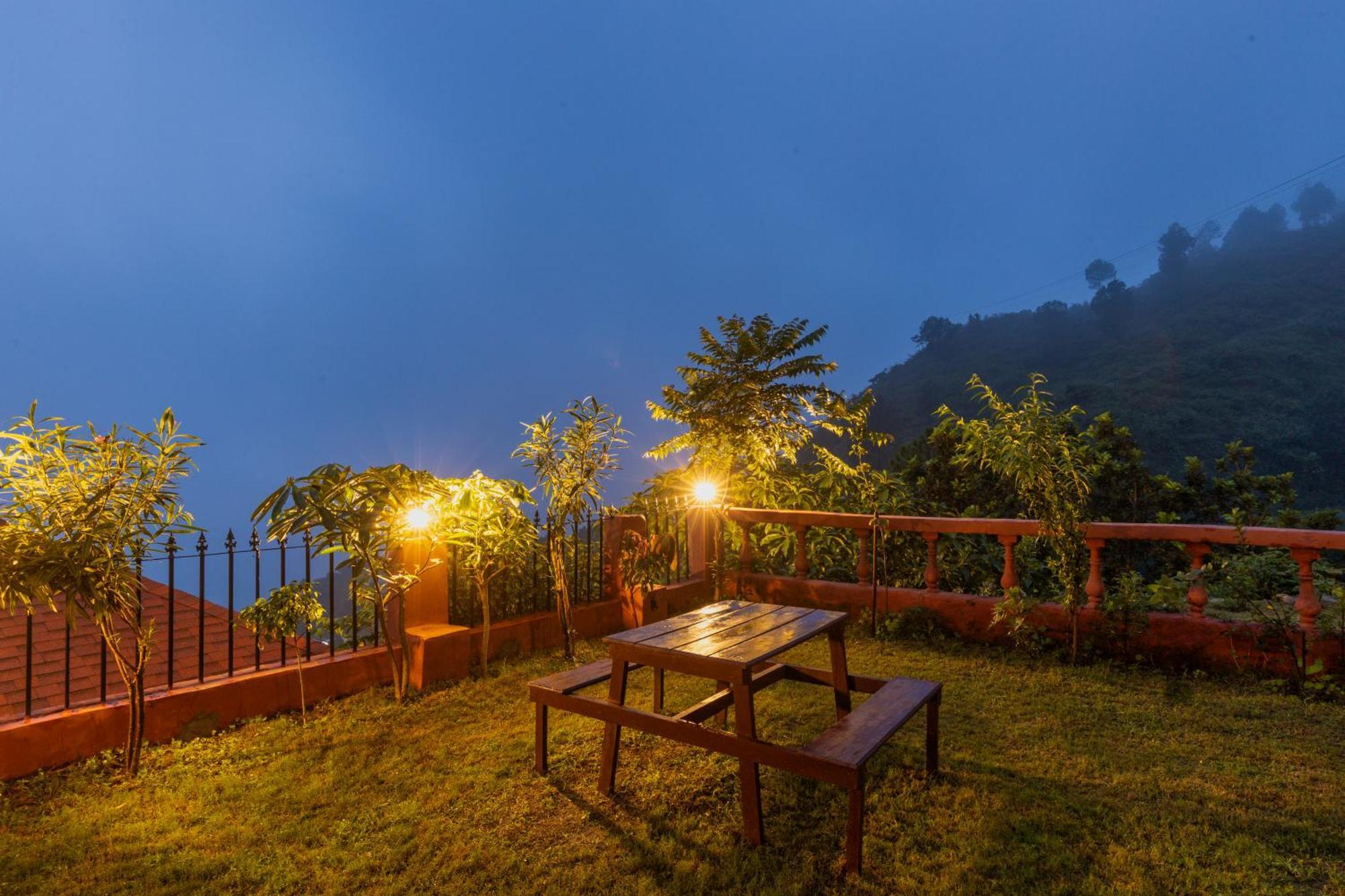 By Mountain Homes- Lansdowne