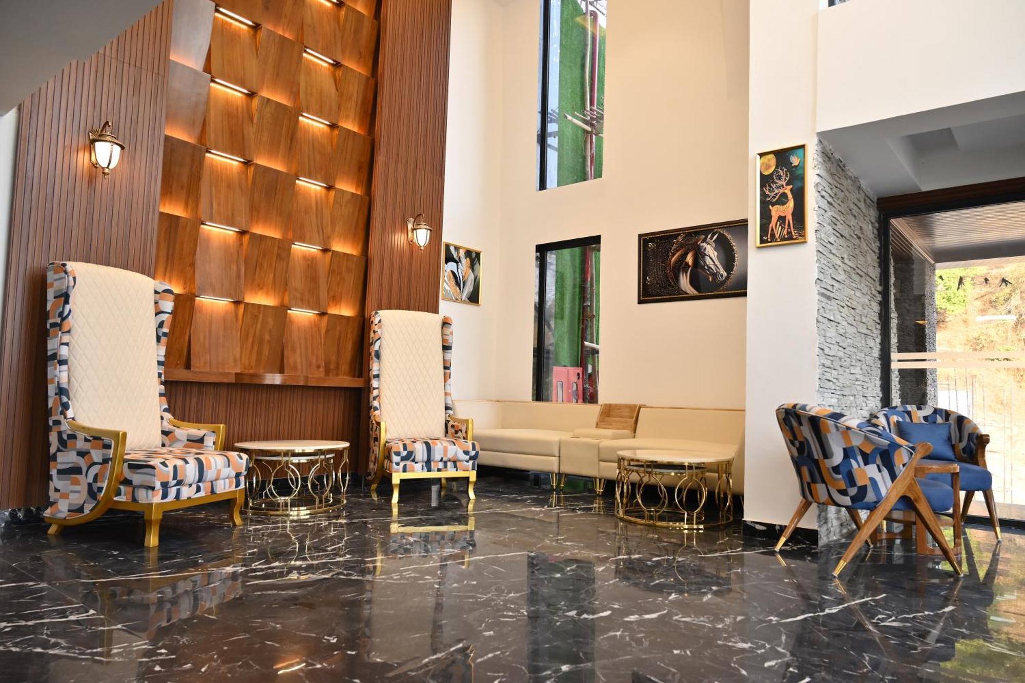 Viceroy In The Himalayas By Alivaa Hotel Lansdowne
