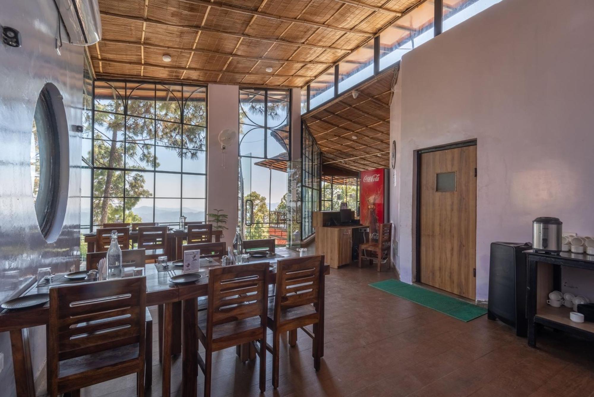 Hotel Stayvista At Tatvam - Mountain Views, Pool, Ac Lansdowne