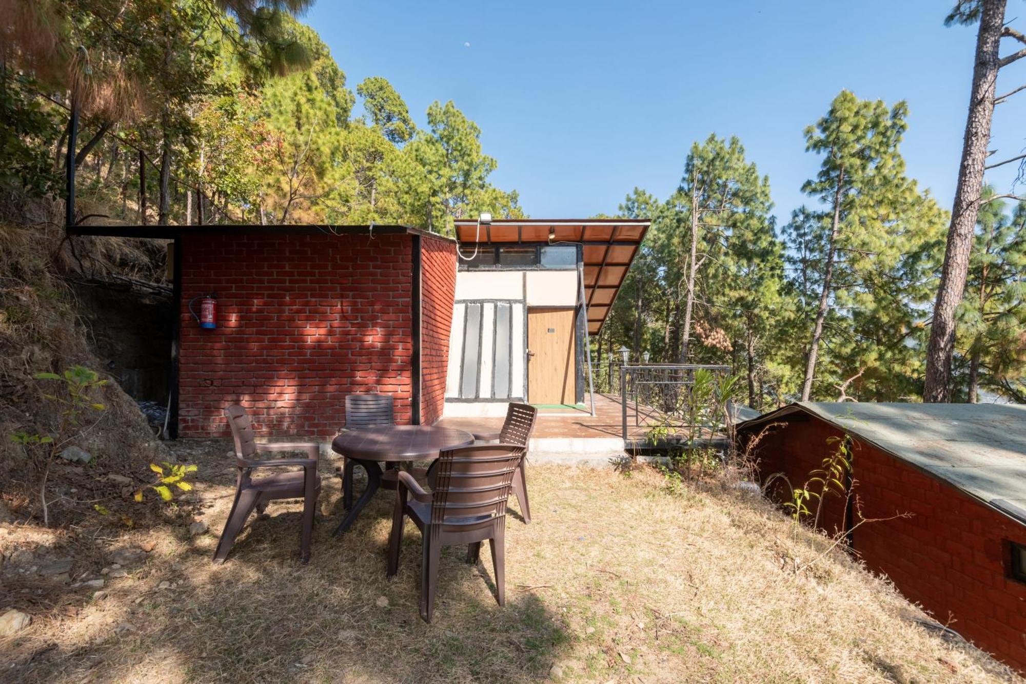 Hotel Stayvista At Tatvam - Mountain Views, Pool, Ac Lansdowne