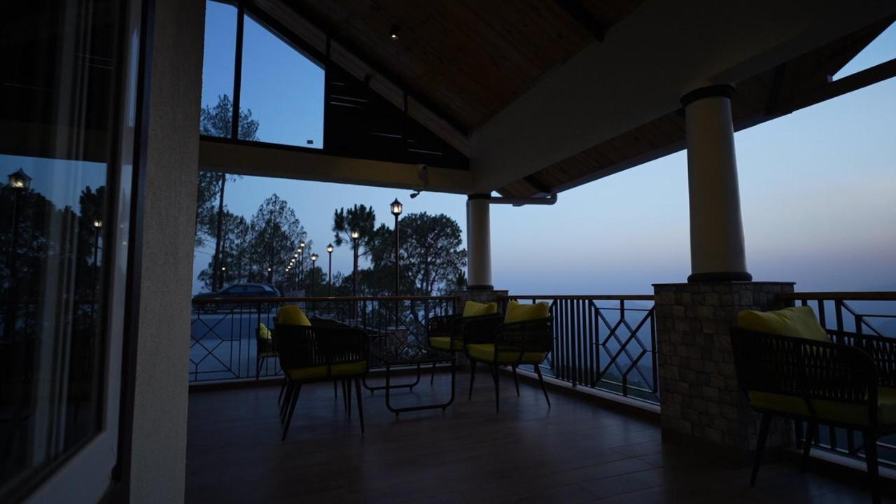 Resort The Dunhill Manor Lansdowne