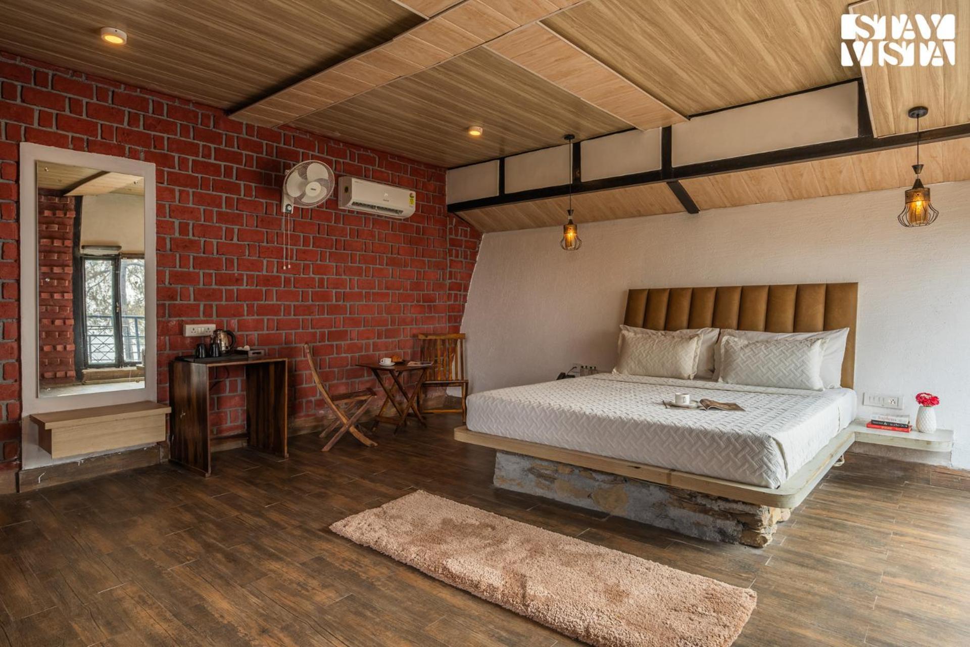 Hotel Stayvista At Tatvam - Mountain Views, Pool, Ac Lansdowne