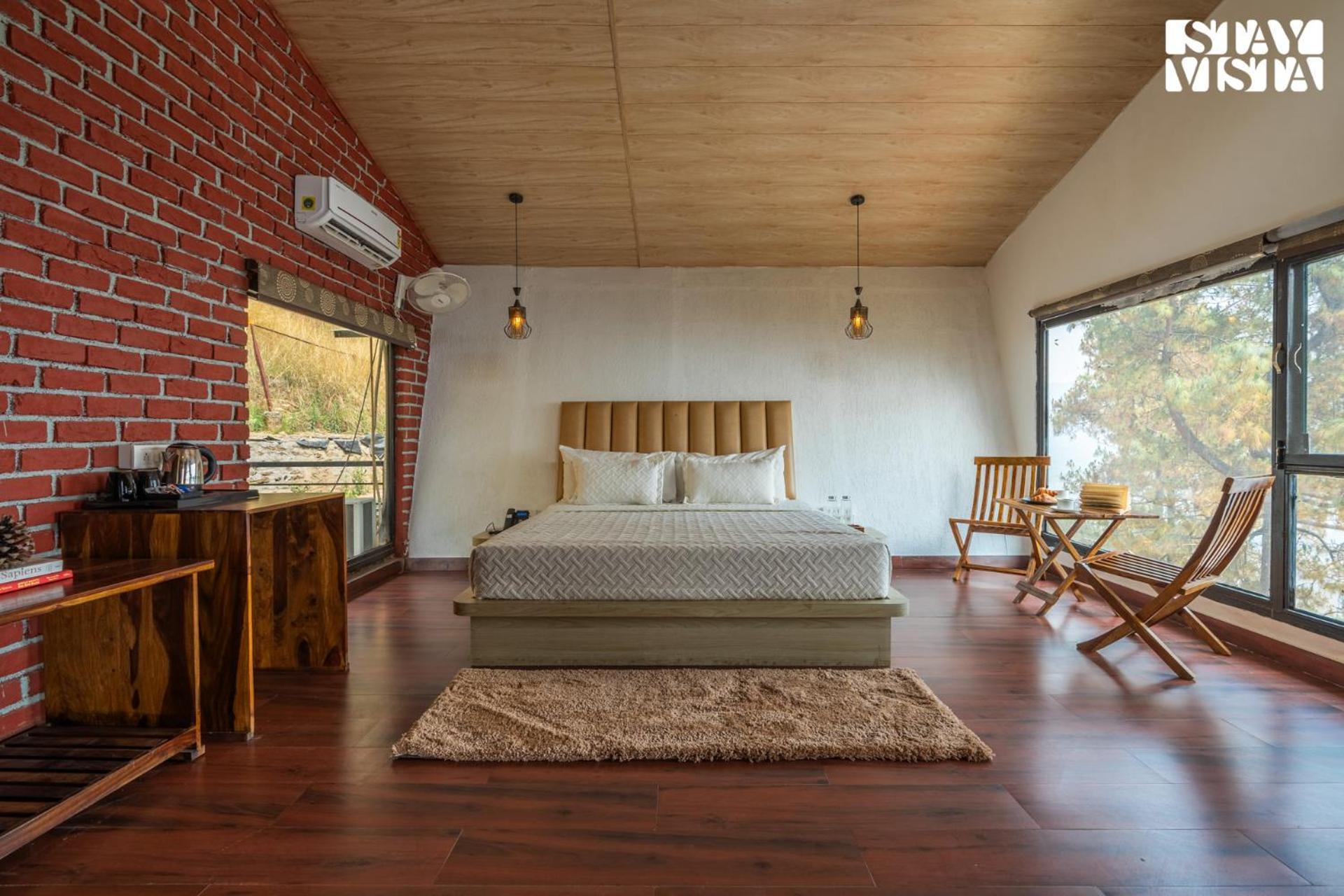 Stayvista At Tatvam - Mountain Views, Pool, Ac *