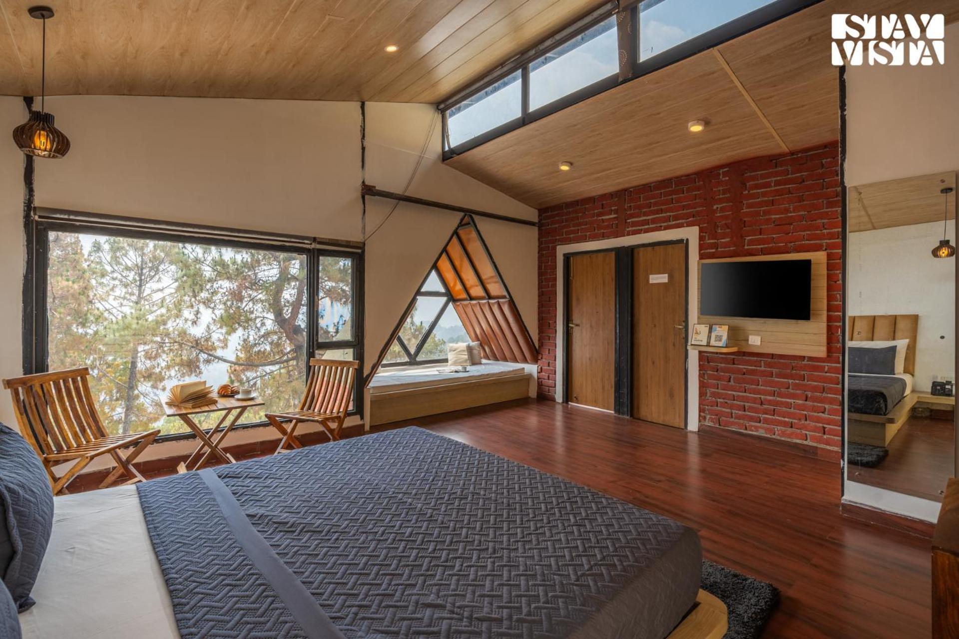 Hotel Stayvista At Tatvam - Mountain Views, Pool, Ac *