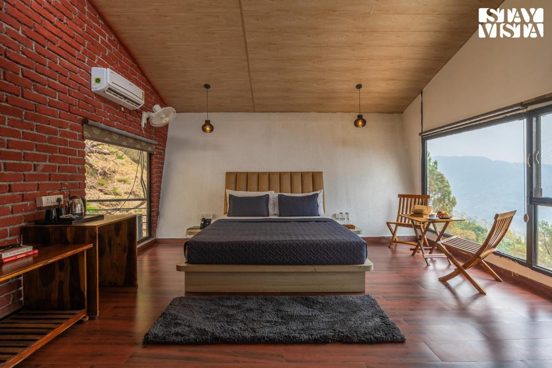 Stayvista At Tatvam - Mountain Views, Pool, Ac *