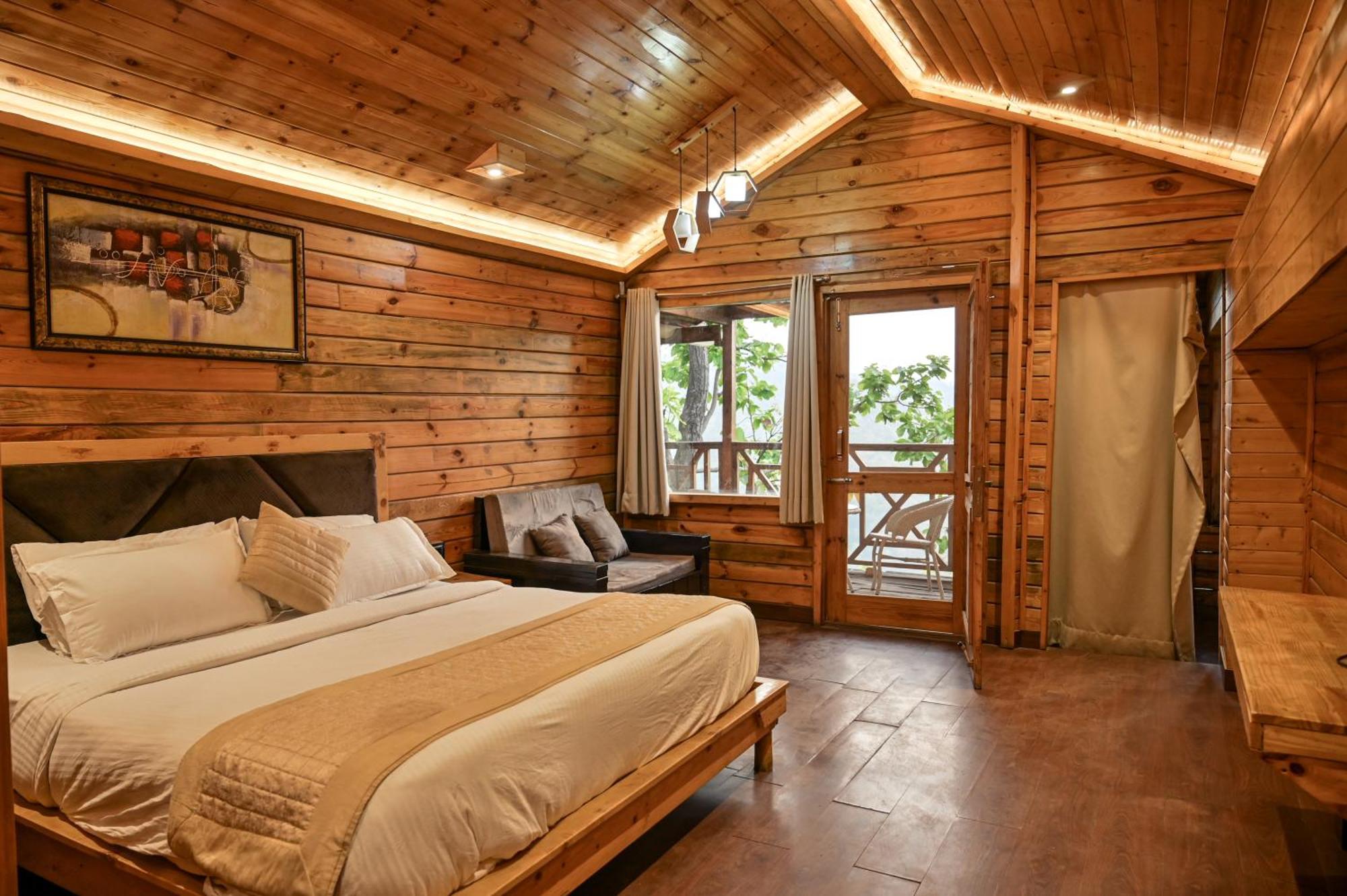 Aavaas Hill Resort Lansdowne