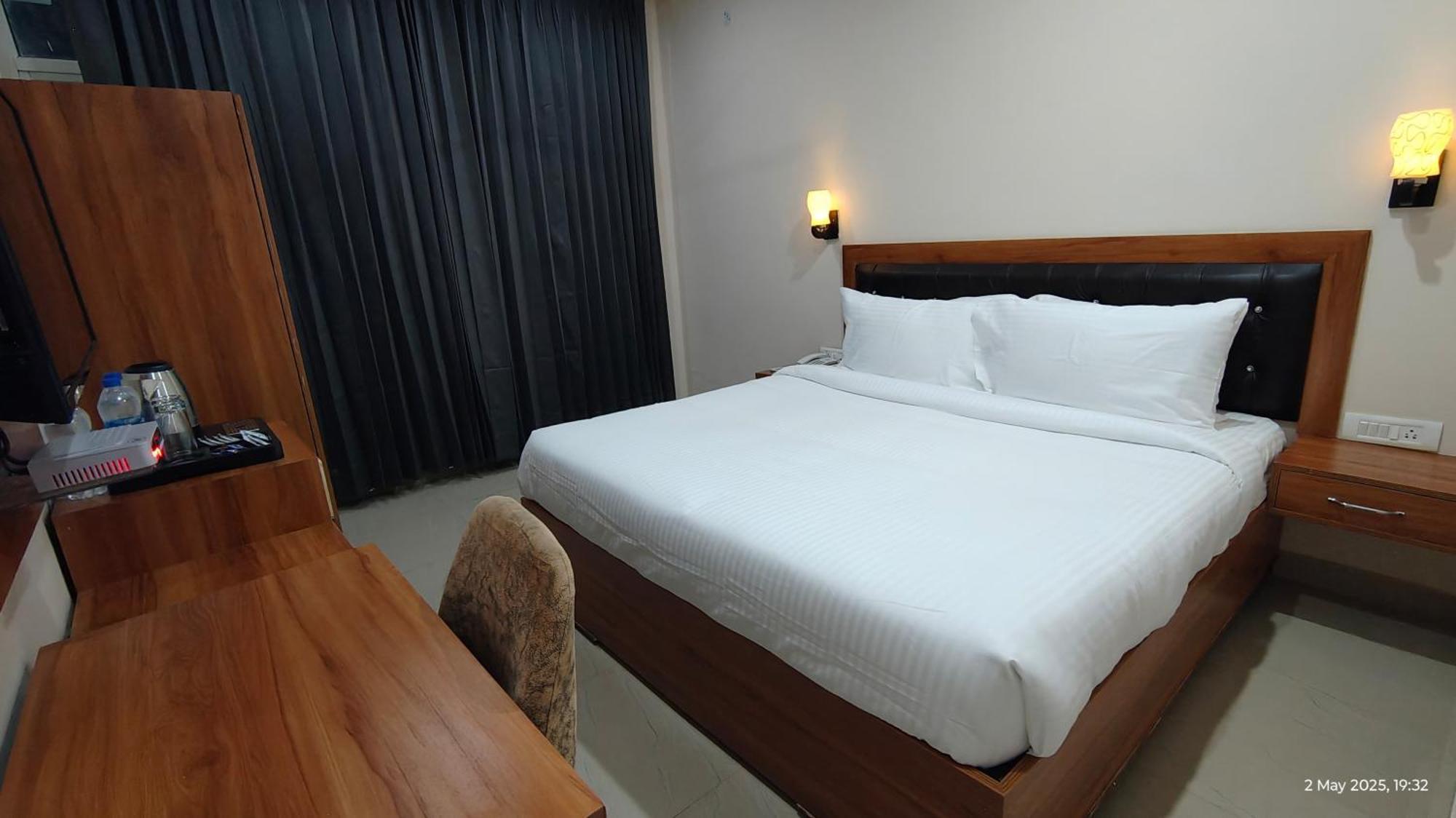 Ai 360 Degree Hotel