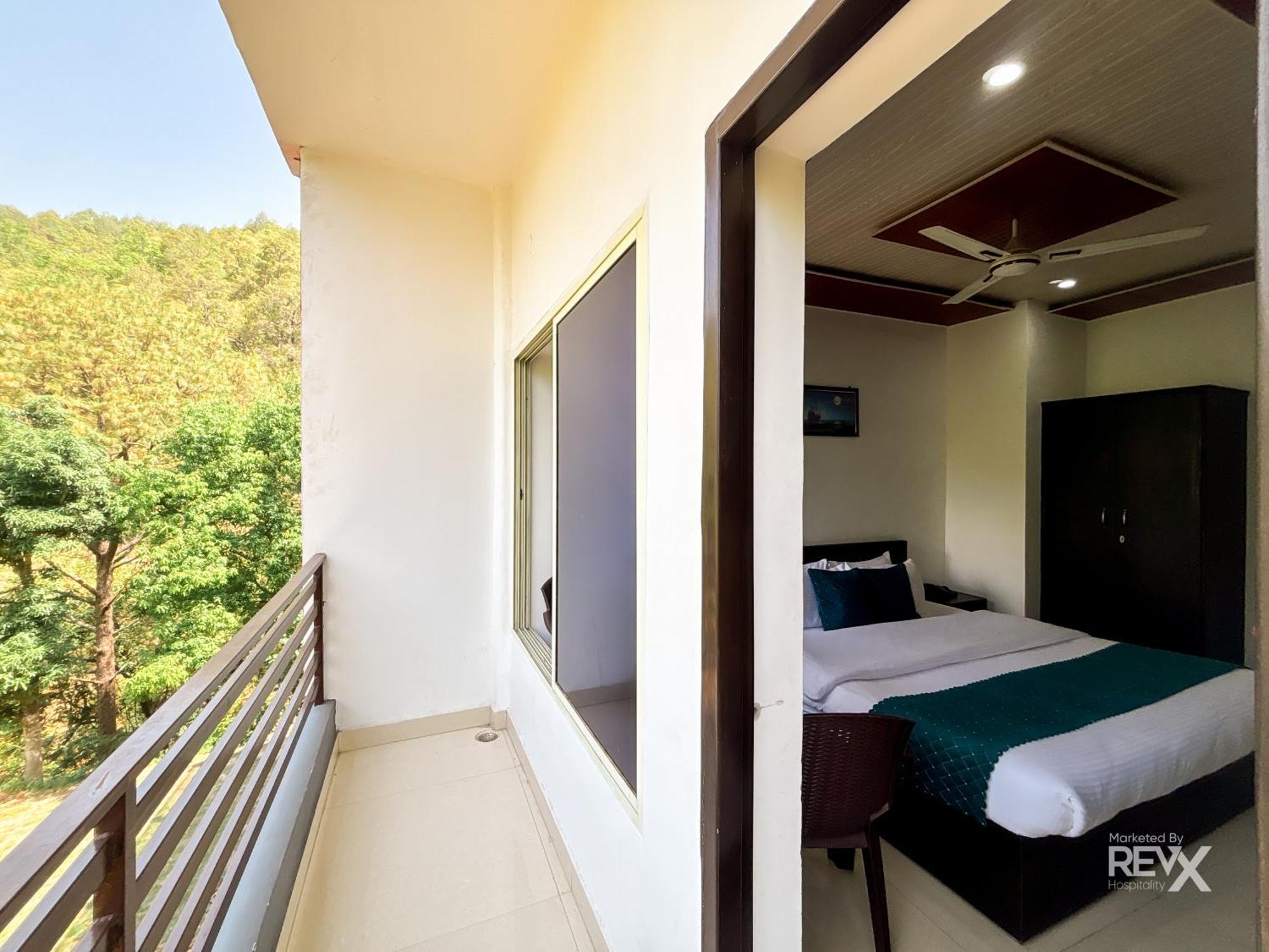 Valley Hotel