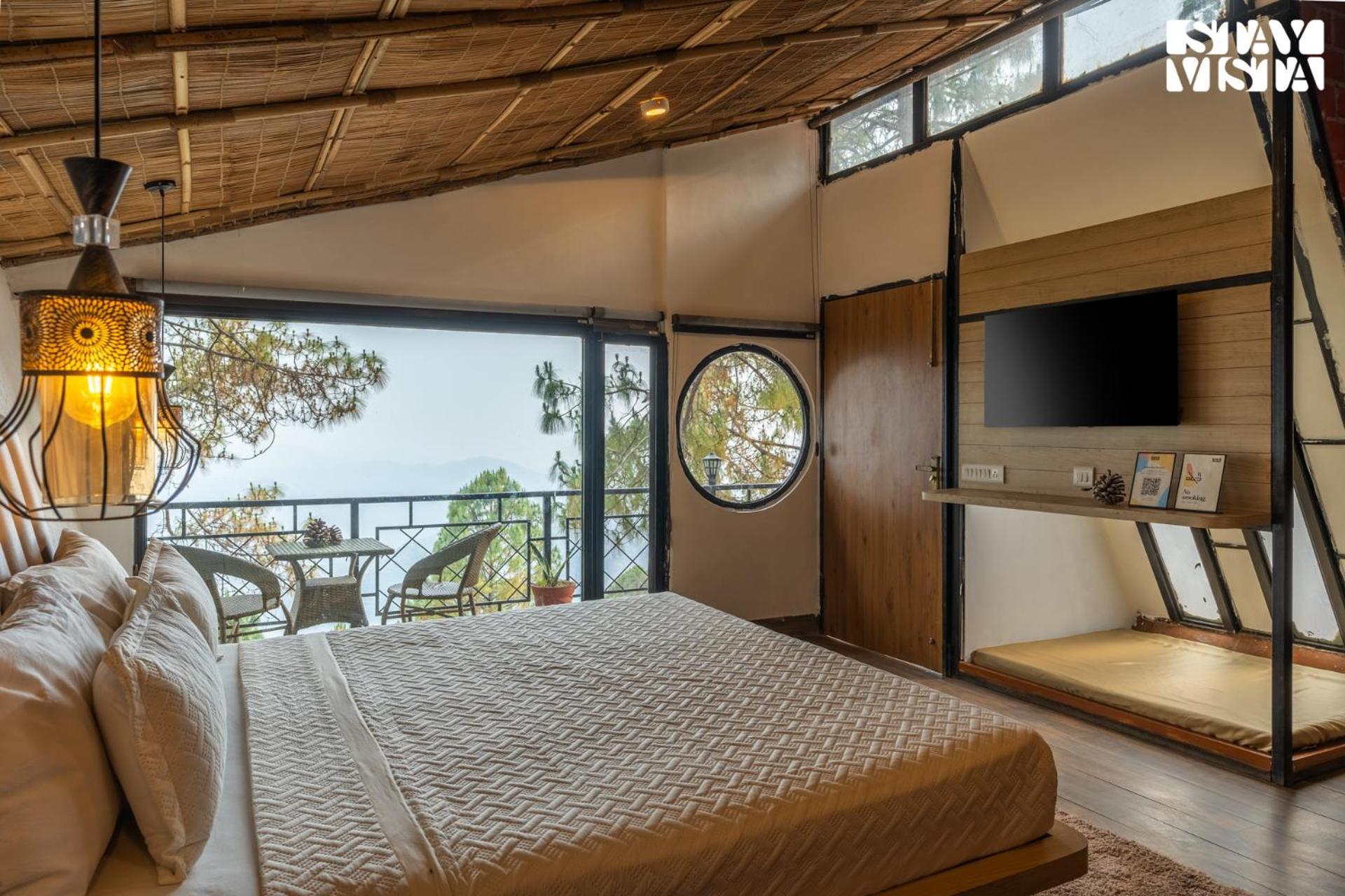 Villa Stayvista At Tatvam-mountain Views & Ev Station Lansdowne