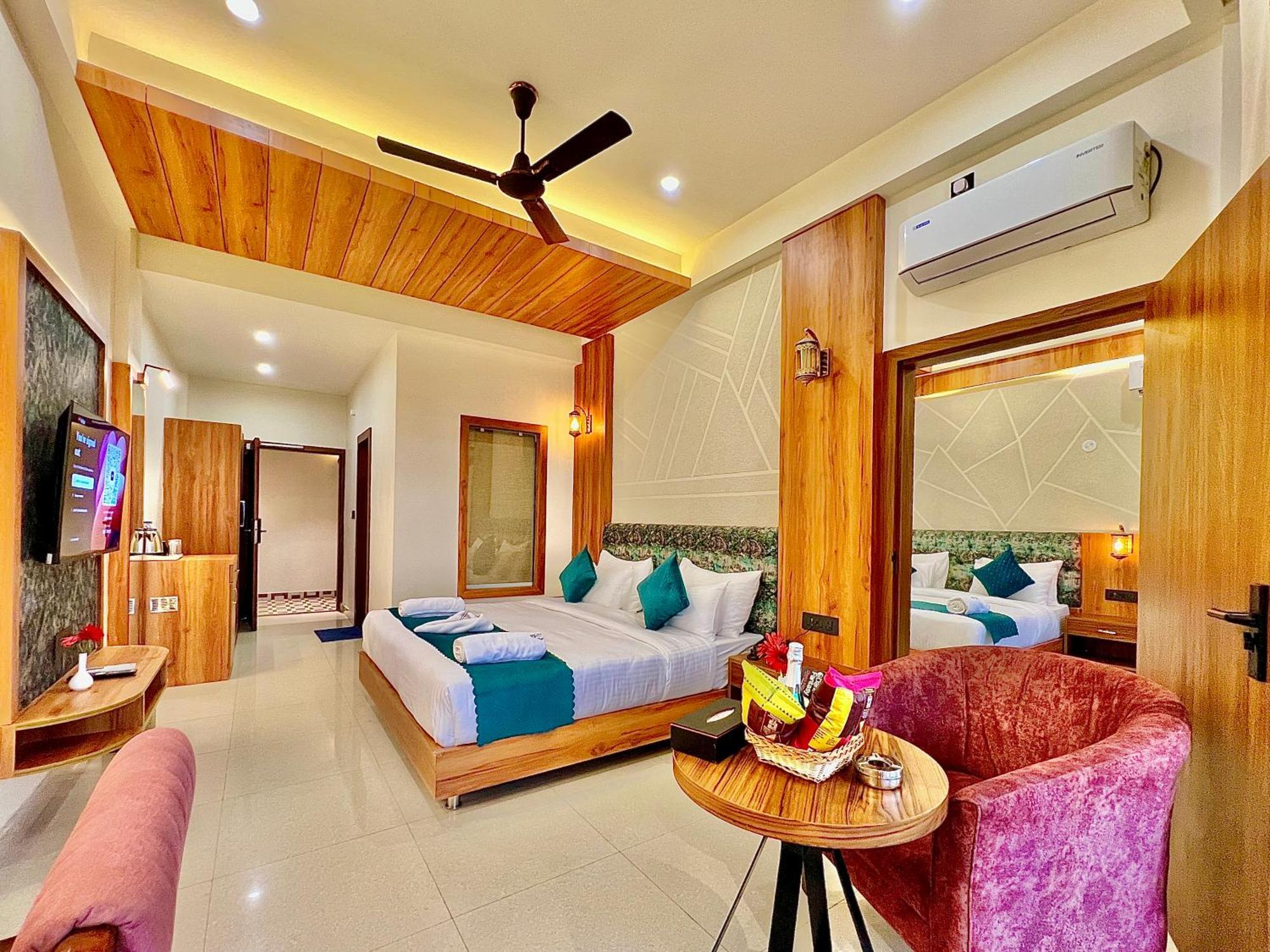 Resort The Dunhill Manor Lansdowne