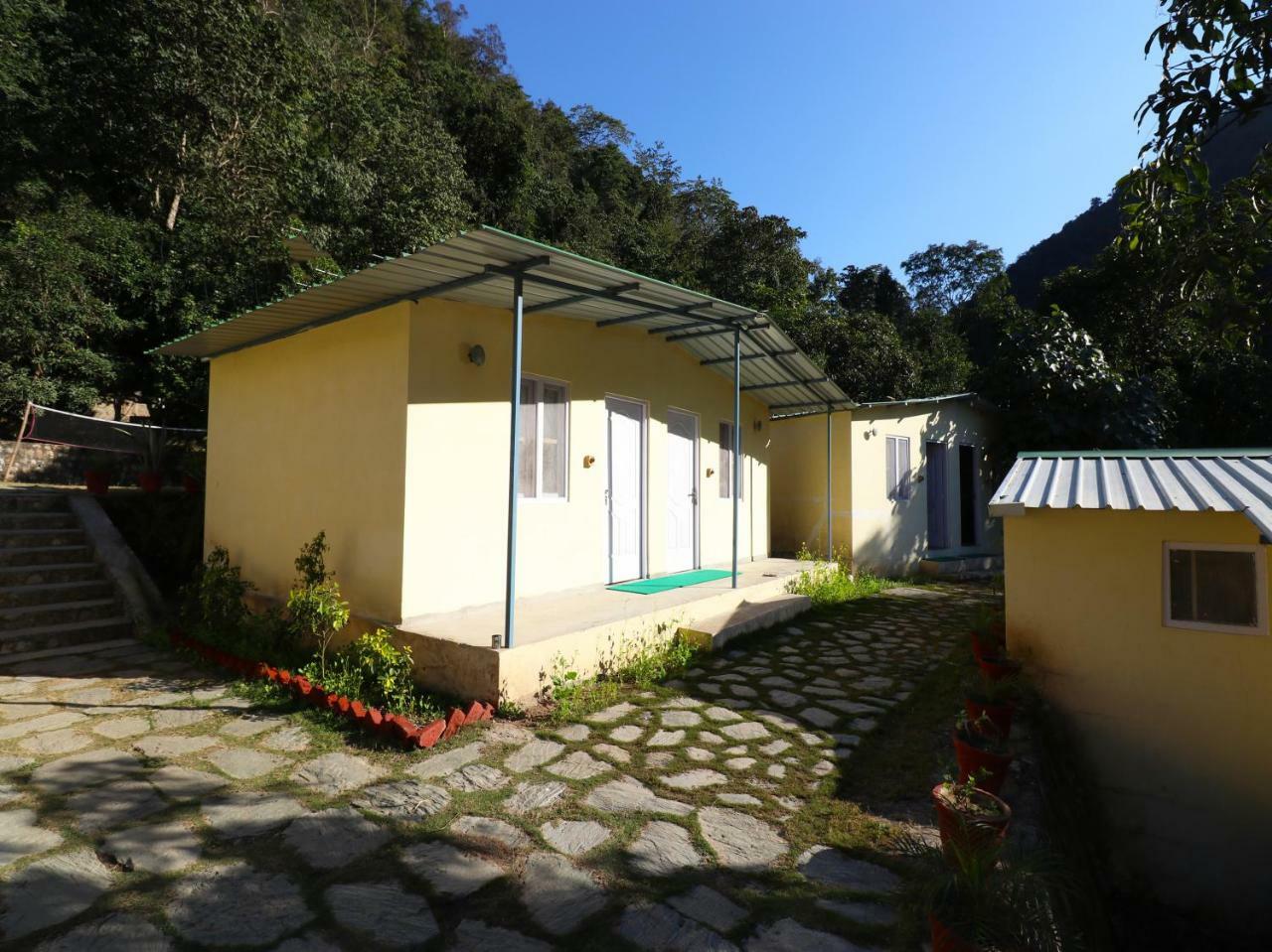 Oyo 26597 Manthan 3*