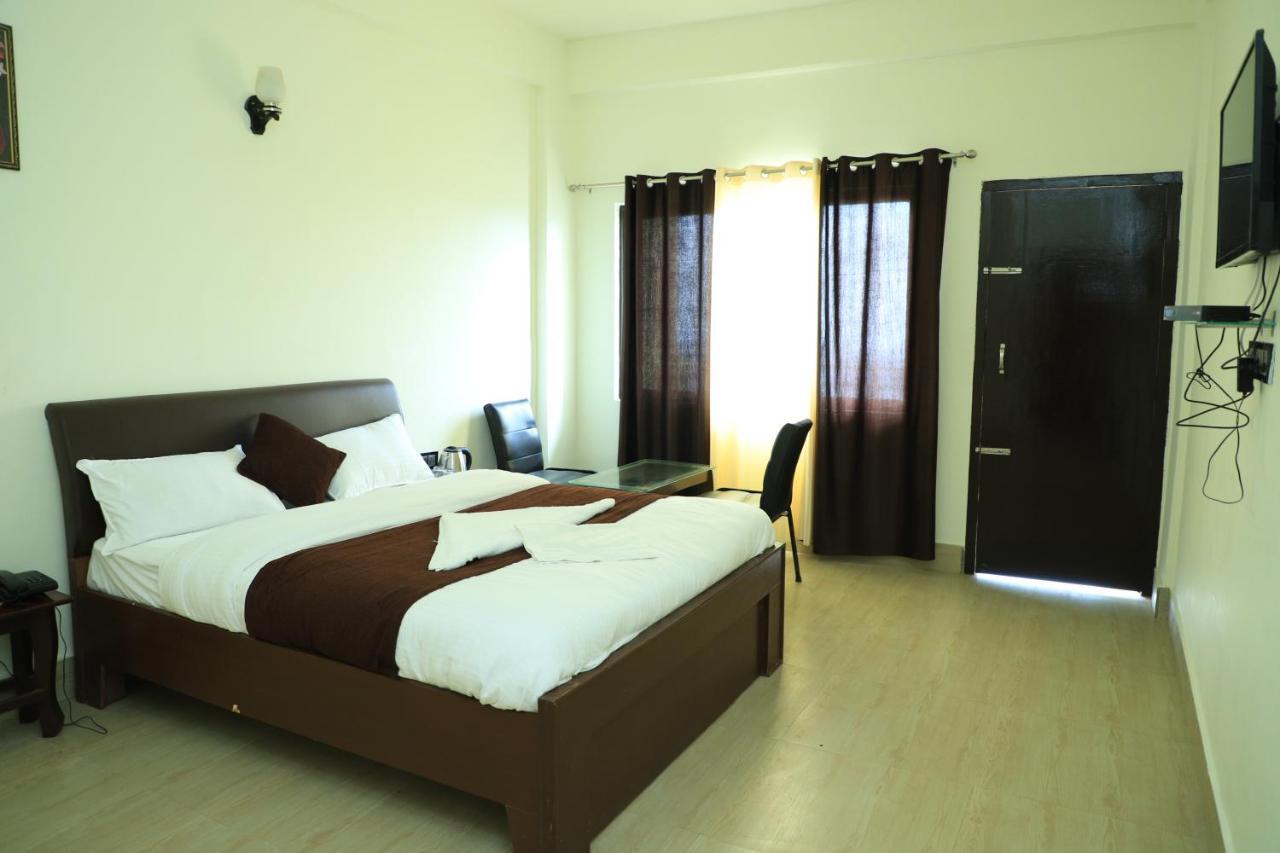 Hotel Periyar Herbal Lansdowne