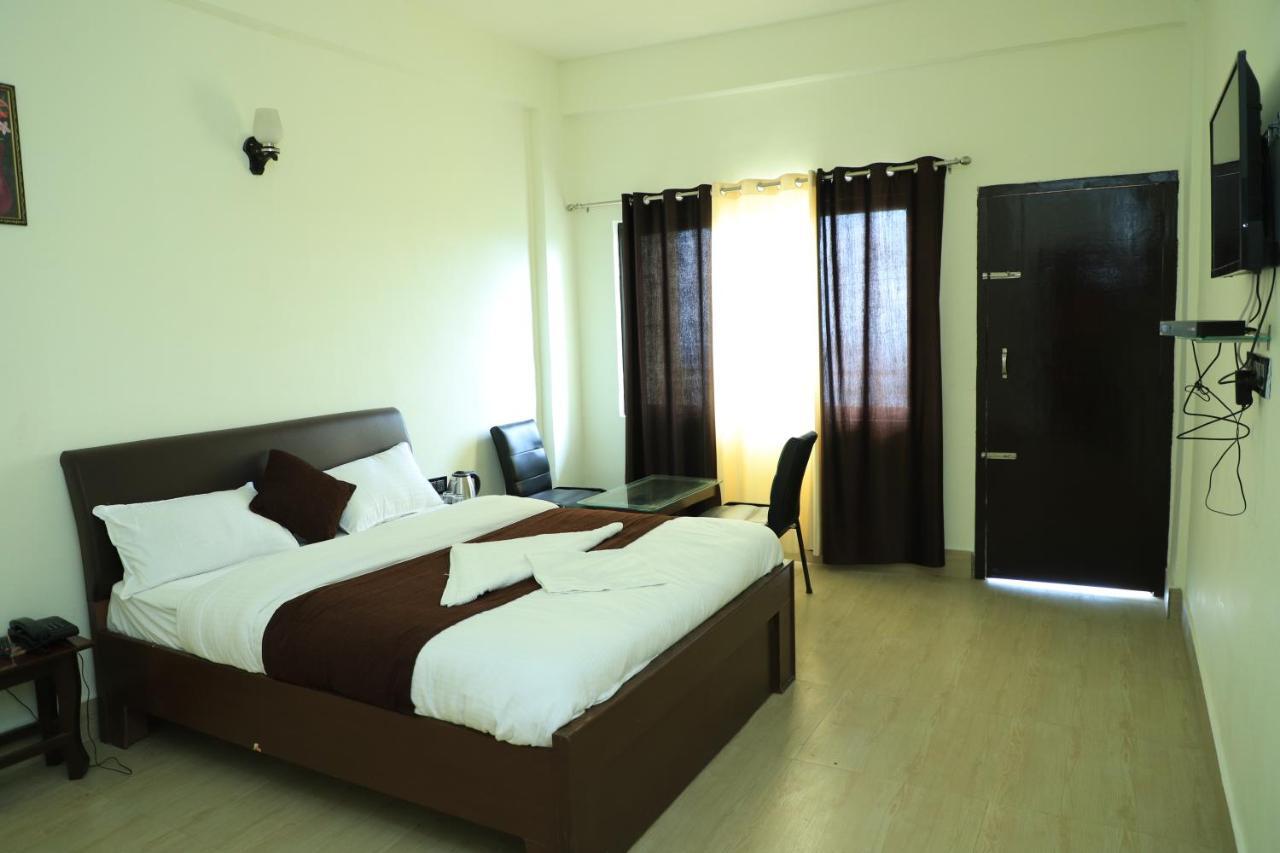 Hotel Periyar Herbal Lansdowne